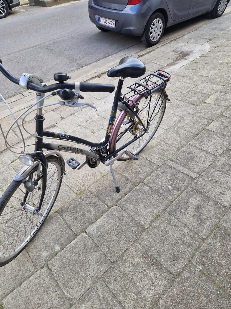Gazelle damesfiets 28 inch, Fietsen en Brommers, Ophalen, Gazelle, Versnellingen