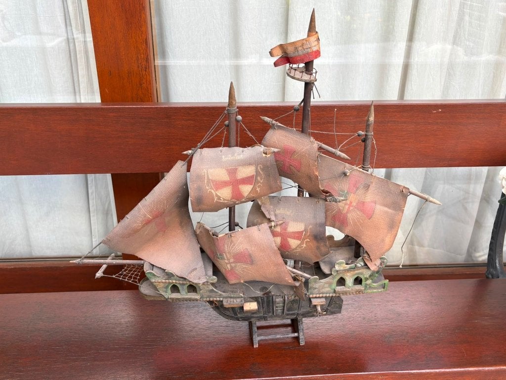 Oud  decoratief zeilschip, vintage, decoratie vitrine, Ophalen