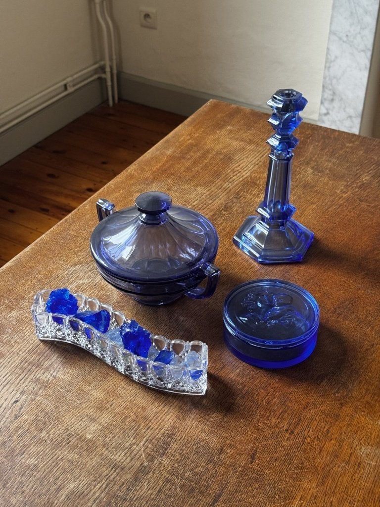 Val Saint Lambert Luxval blauw: Noémie, kandelaar en meer, Enlèvement