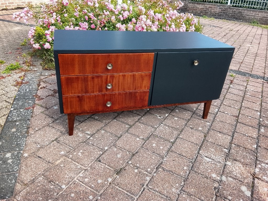 kast/lowboard - vintage, Ophalen