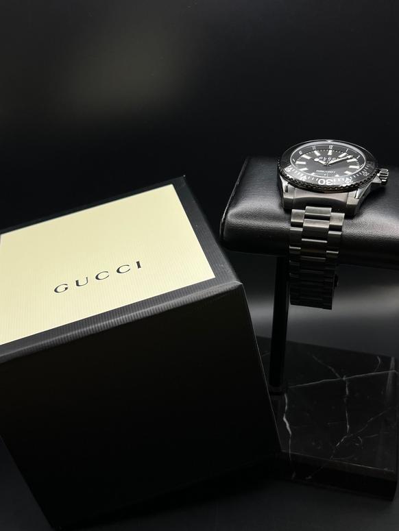 (Nieuw) Horloge van Gucci, Autres marques, Enlèvement ou Envoi, Autres matériaux, Autres matériaux