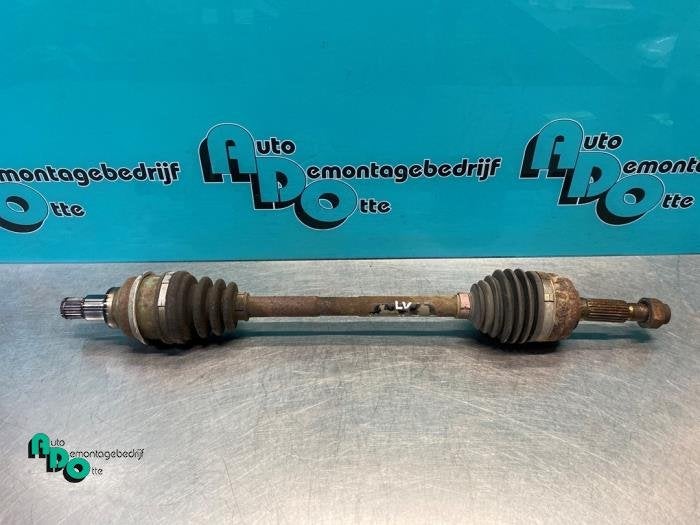 Arbre de transmission avant gauche d'un Daihatsu Young RV (Y, Daihatsu, -, 3 mois de garantie, Utilisé