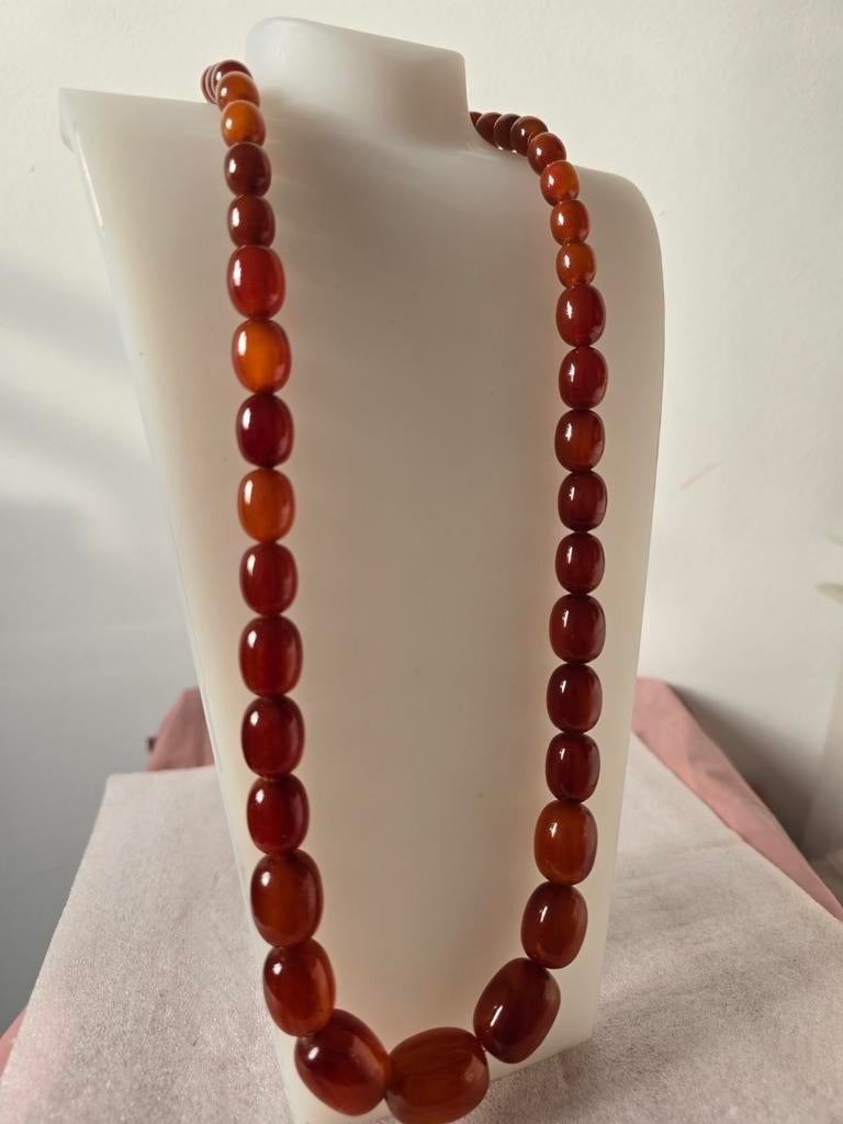 Très joli collier vintage (bakélite), Enlèvement ou Envoi