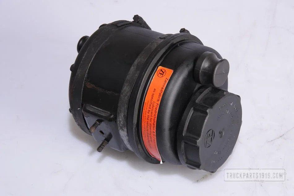 ZF Axle & Steering Parts Stuurolie reservoir DAF, Ophalen, Gebruikt, Overige merken, Motor en Accessoires