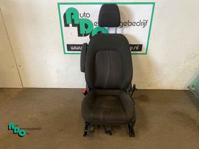 Stoel links van een Chevrolet Aveo (Aveo 11-), Auto-onderdelen, Gebruikt, -, Ophalen of Verzenden, -