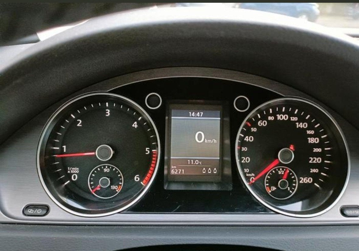 VW Passat 1,6 TDI BlueMotion Comfortline seulement 6700 km, Cuir, Euro 5, Achat, 4 portes