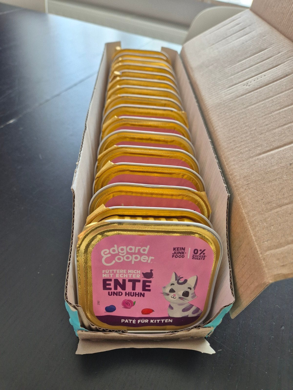 GRATIS Edgard Cooper kitten natvoer vervaldatum 23/04/2026, Diversen, Levensmiddelen, Ophalen