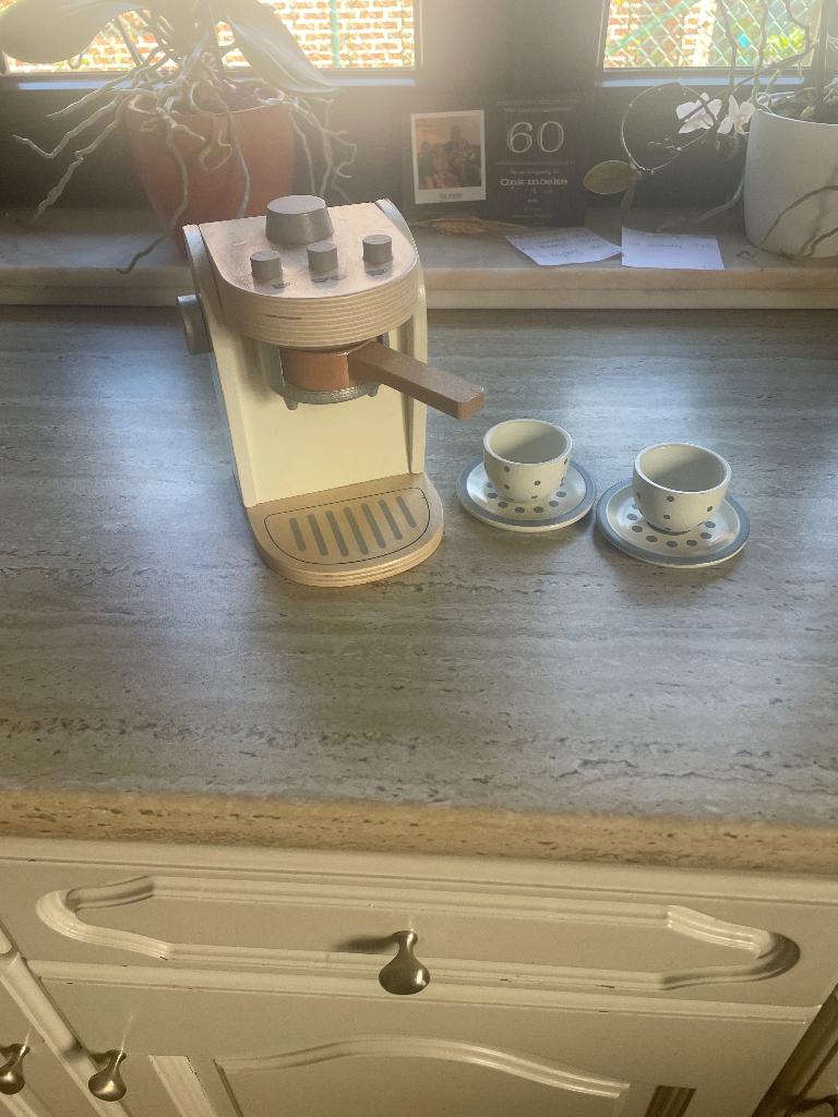 Koffiezet new classic toys, Kinderen en Baby's, Ophalen of Verzenden, Gebruikt, Hout, Speelkeuken-accessoire