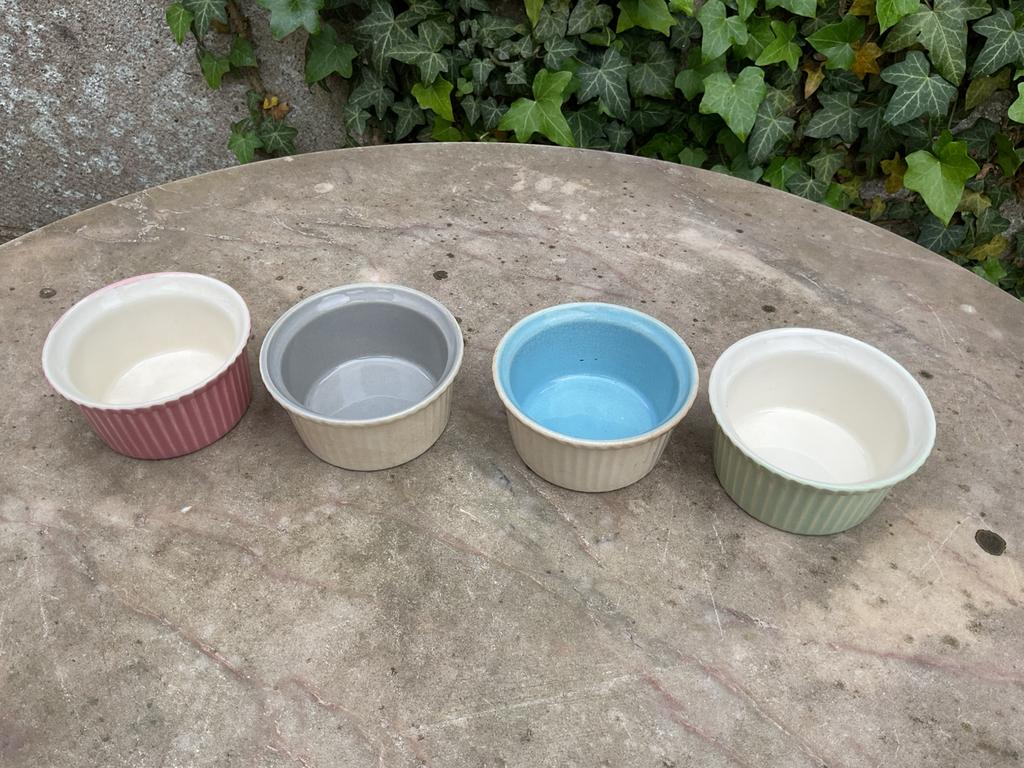 4 vintage ovenpotjes rammequins pastel Villeroy & Boch, Antiek en Kunst, Ophalen of Verzenden