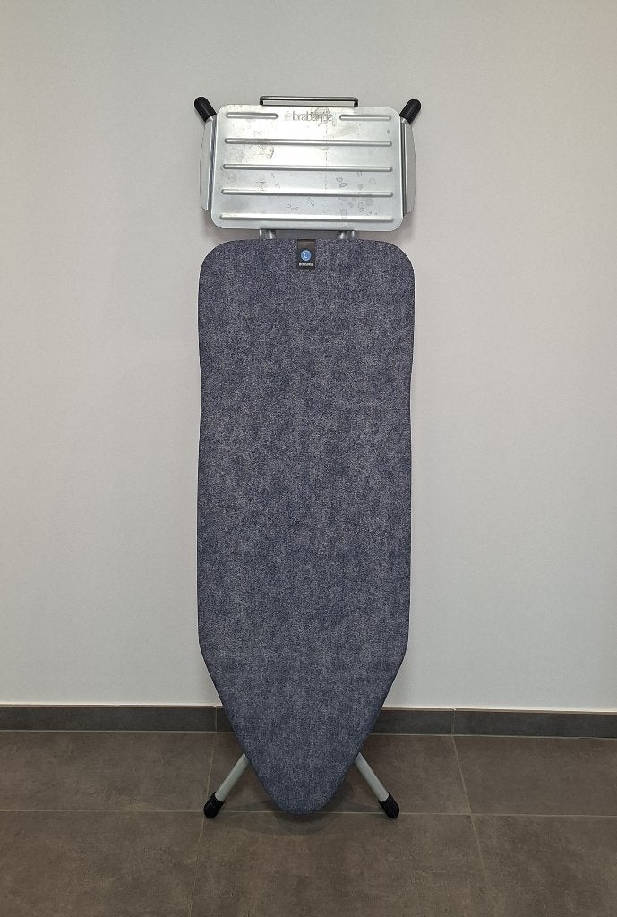 PLANCHE A REPASSER BRABANTIA "C" (124 x 45 cm), Enlèvement, Utilisé