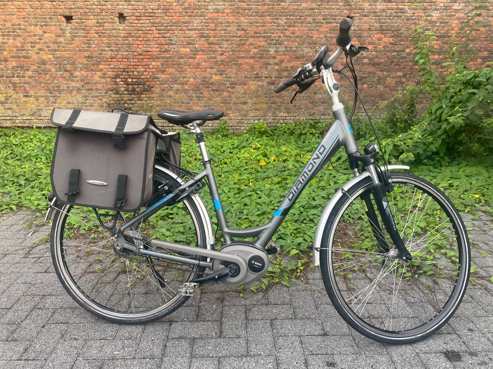 Elektrische fiets middenmoter Bosch, Ophalen of Verzenden, Zo goed als nieuw