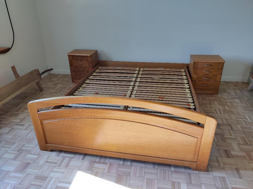 Houten bed 1m60 op 2m10 met nachtkastjes, 210 cm, Comme neuf, Enlèvement, Bois