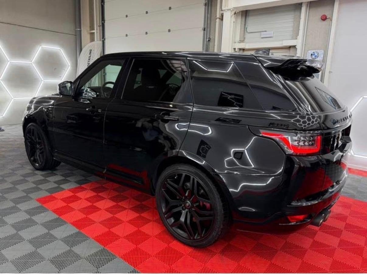 RANGE ROVER SPORT SUPERCHARGED V8 5.0 ESSENCE.
Look SVR, Autos, Achat, Noir, Particulier, Essence