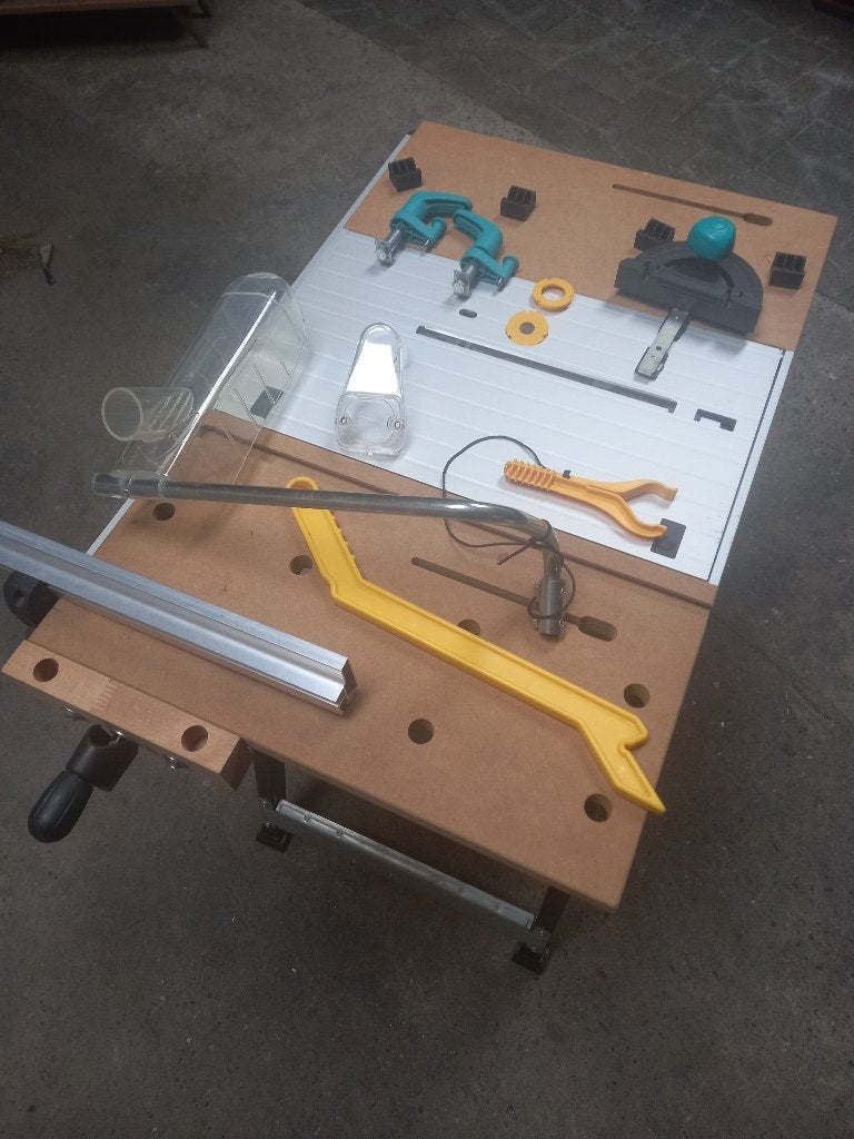 Wolfcraft werkbank Master Cut 1500 94x64x86,5cm, Doe-het-zelf en Bouw, Ophalen, Zo goed als nieuw, Bankschroef