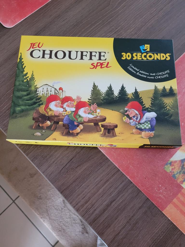 Chouffe spel, Enlèvement, Neuf