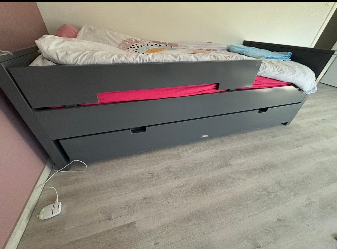 Bopita enkelbed kids met uitschuifbare lade, Ophalen, Zo goed als nieuw