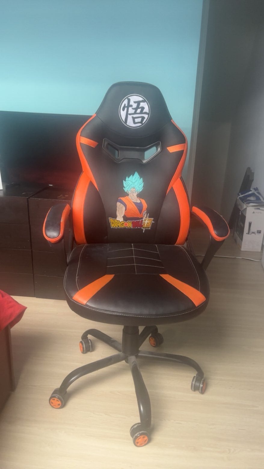 Chaise gaming dragon ball, Maison & Meubles, Enlèvement, Comme neuf