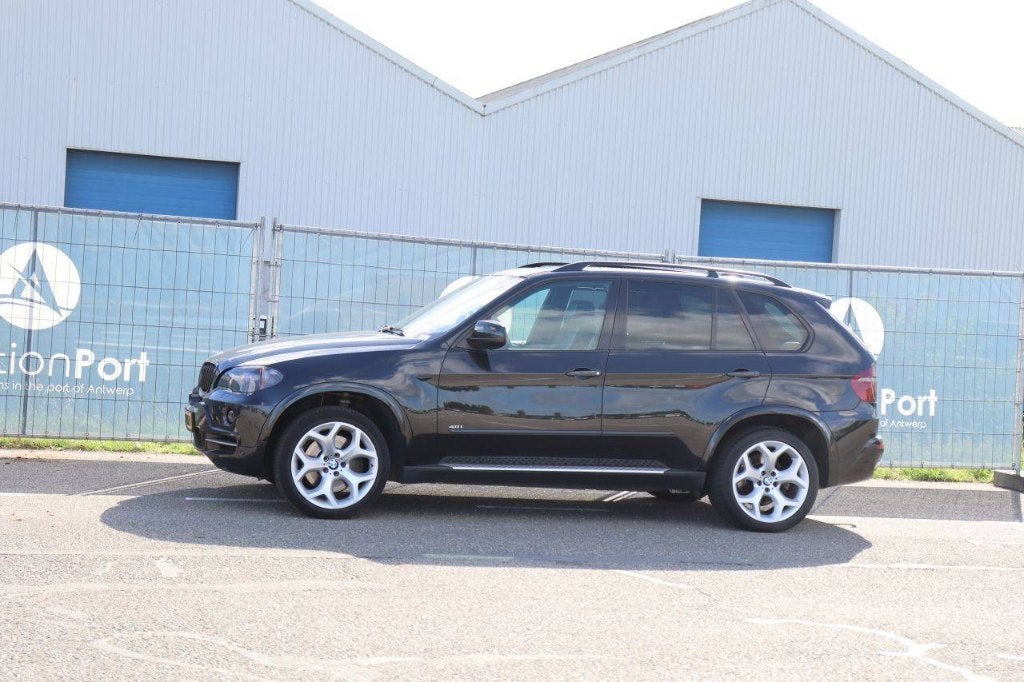 Vente aux enchères : VUS et voitures particulières, Autos, Achat, Entreprise, Essence, Hatchback