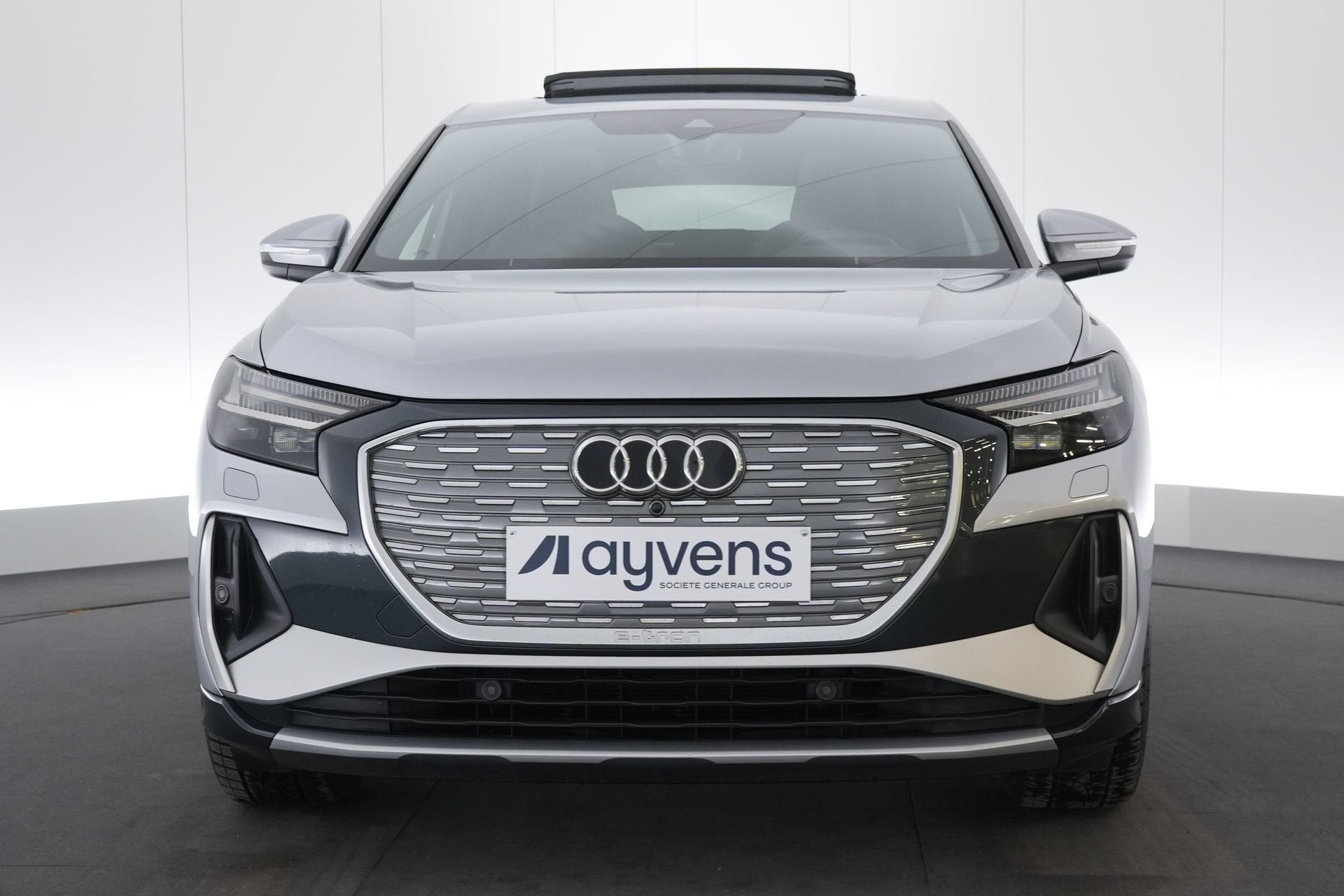 (2CGL420) AUDI Q4 SPORTBACK E-TRON, Autos, Achat, Carnet d'entretien, 5 portes, 5 places