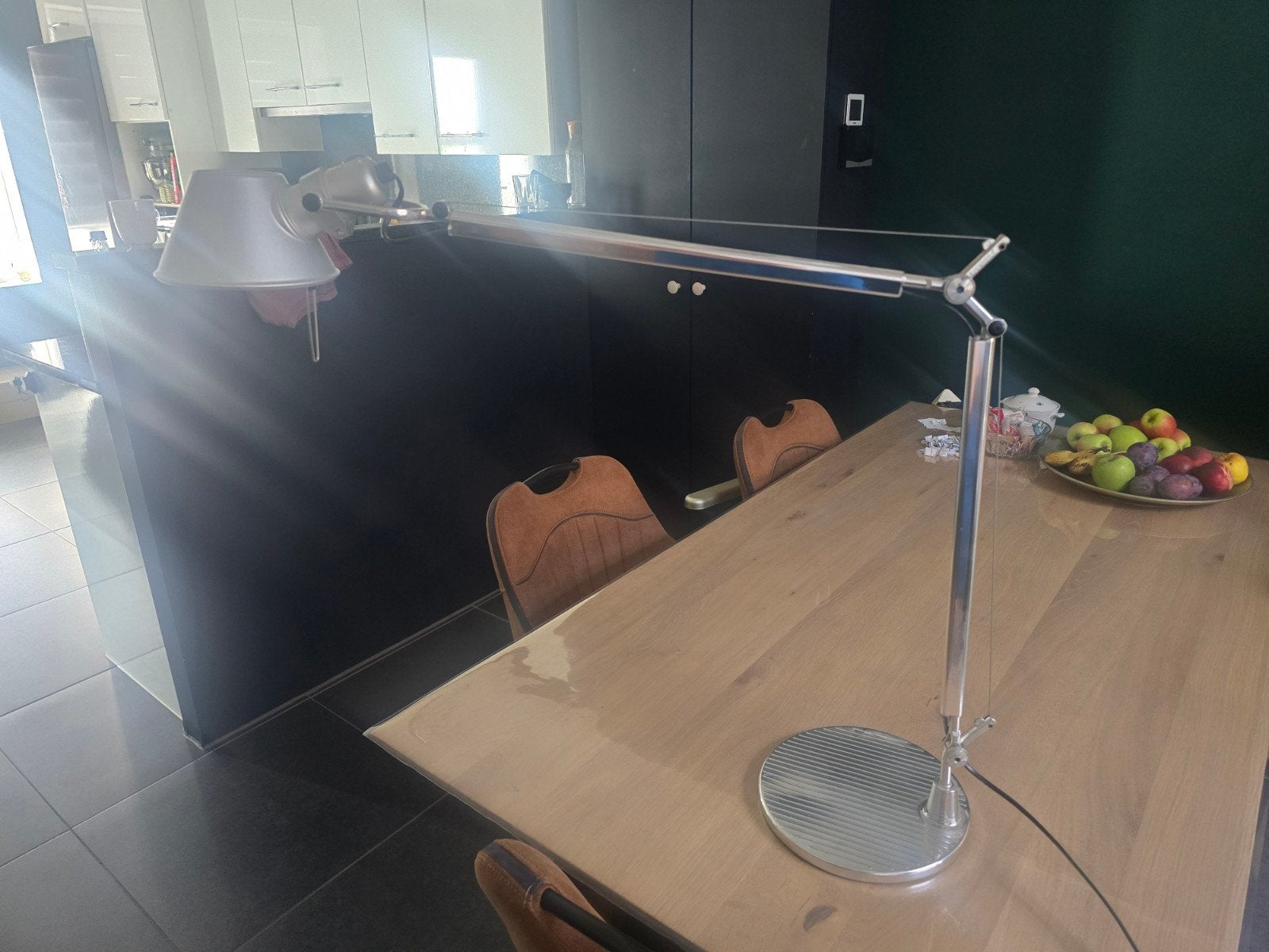 Artemide Tolomeo chrome, Enlèvement