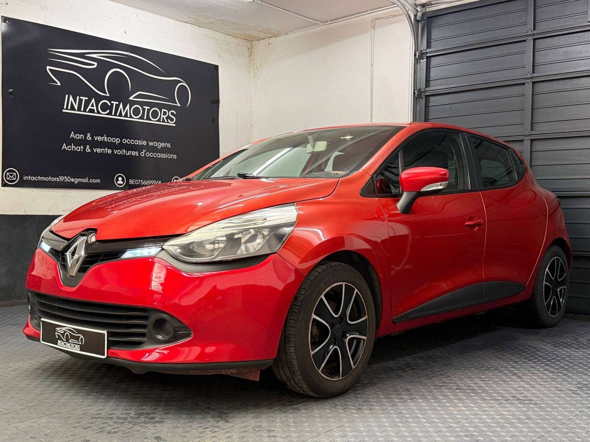 Renault Clio 1.2i Collection 110.000 KM, Rouge, Euro 5, Entreprise, Boîte manuelle