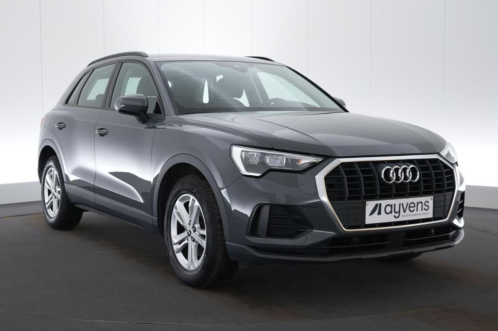 (2AVP632) AUDI Q3, Voorwielaandrijving, Stof, Bedrijf, 5 deurs