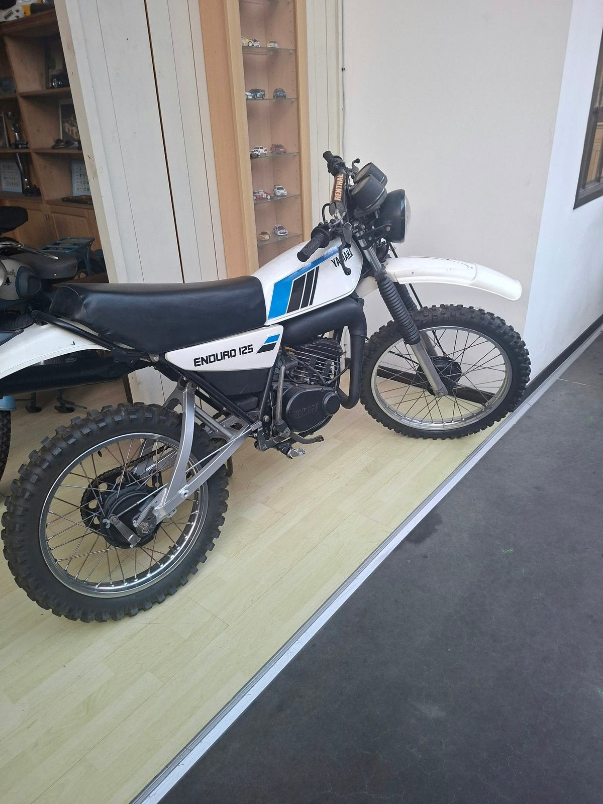 Yamaha Enduro 125 cc, Motos, Particulier, Enduro