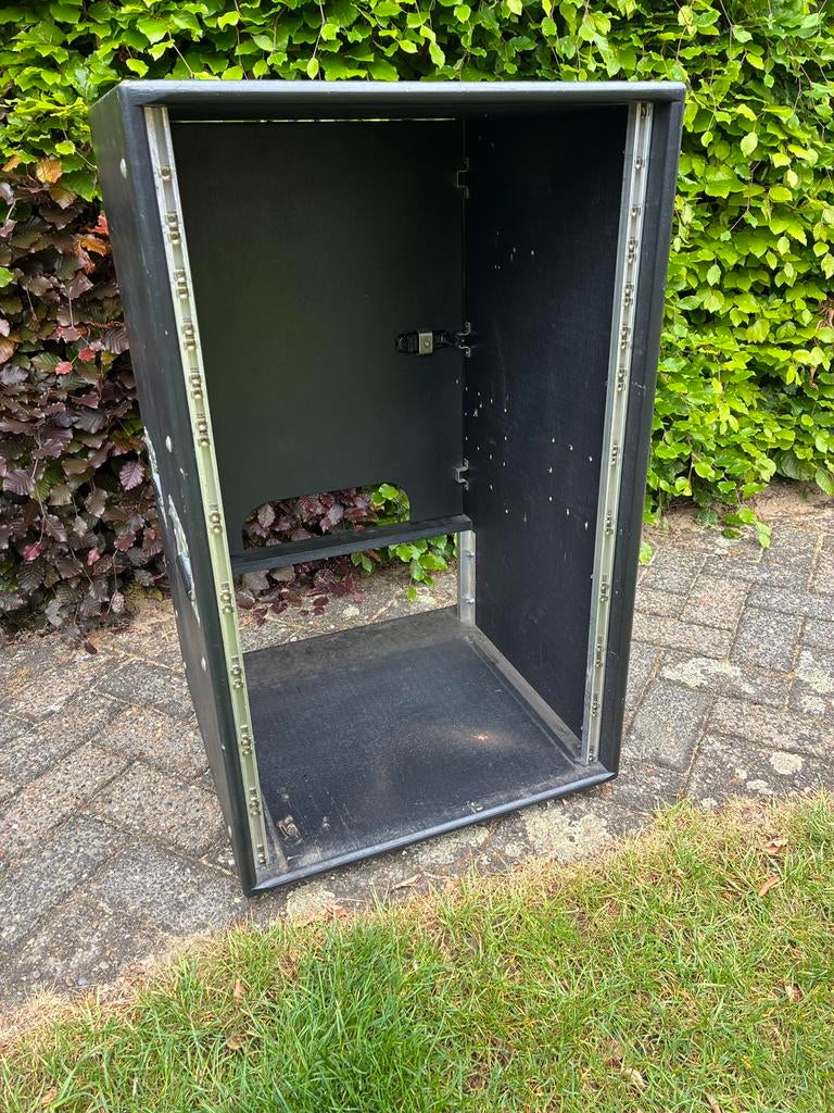 Houten 19 inch rack - 16 units, Ophalen, Zo goed als nieuw