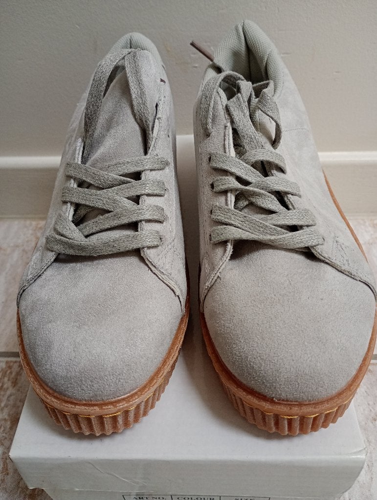 NIEUWE sneakers maat 36, Ophalen, Nieuw, Sneakers, Grijs