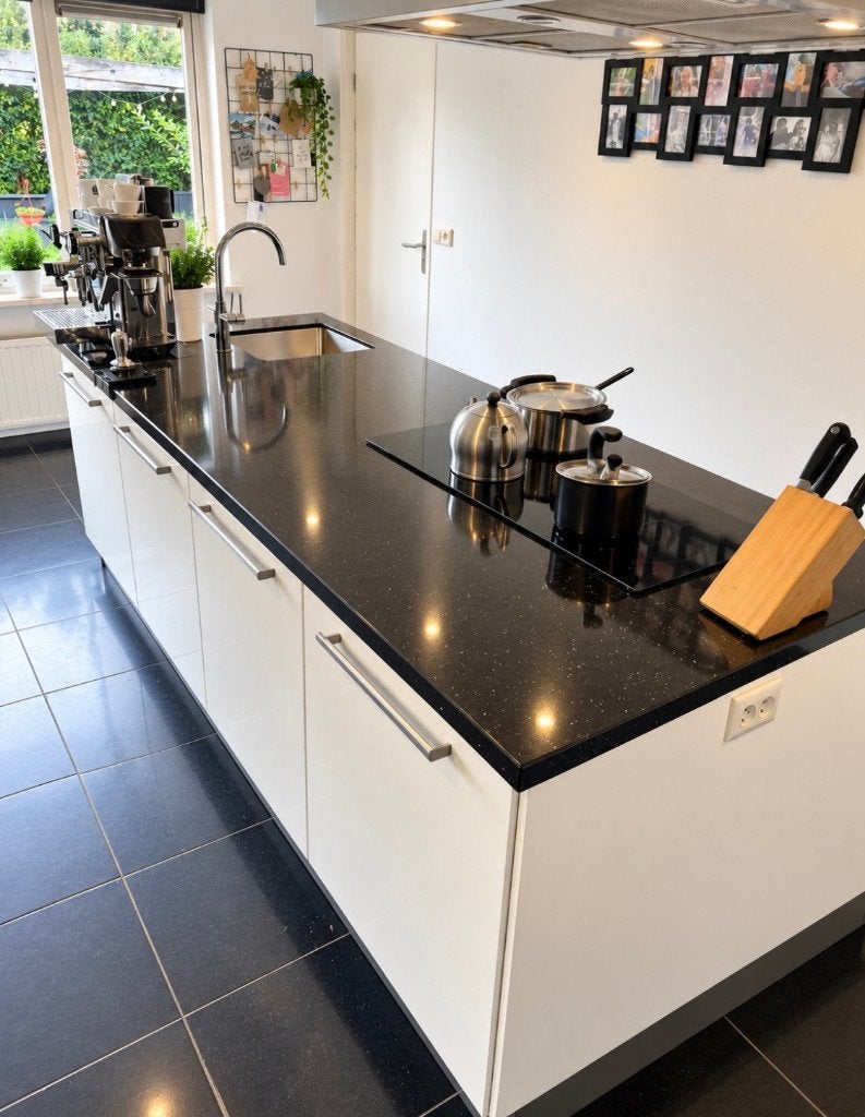 ⭐IKEA HOOGGLANS KEUKEN MET KOOKEILAND⭐, Huis en Inrichting, Greeploos, Wit, Graniet of Steen, Dubbelwandige keuken