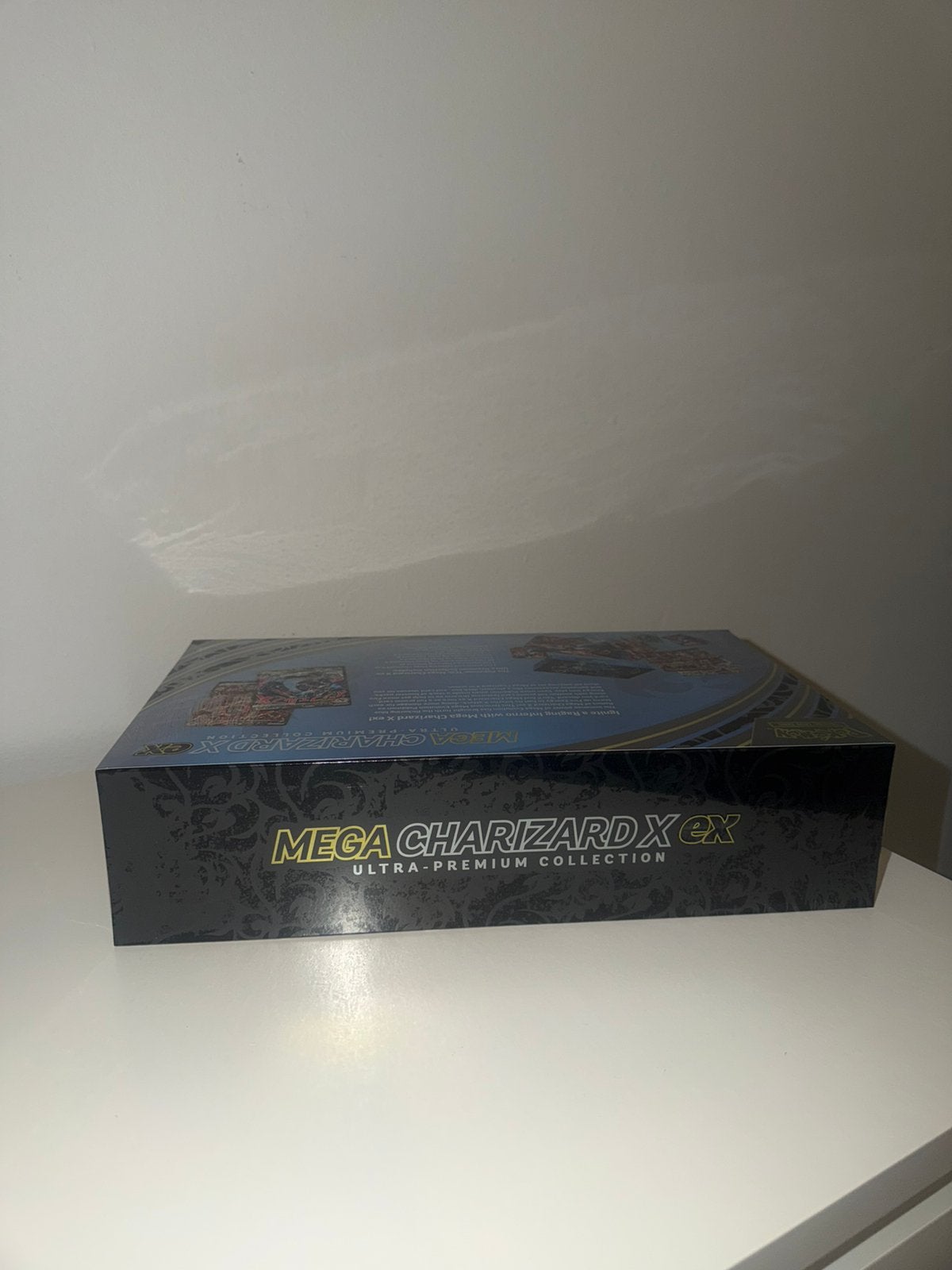 Pokémon Mega Charizard X ex Ultra Premium Collection NIEUW, Ophalen of Verzenden, Nieuw, Overige typen, Foil