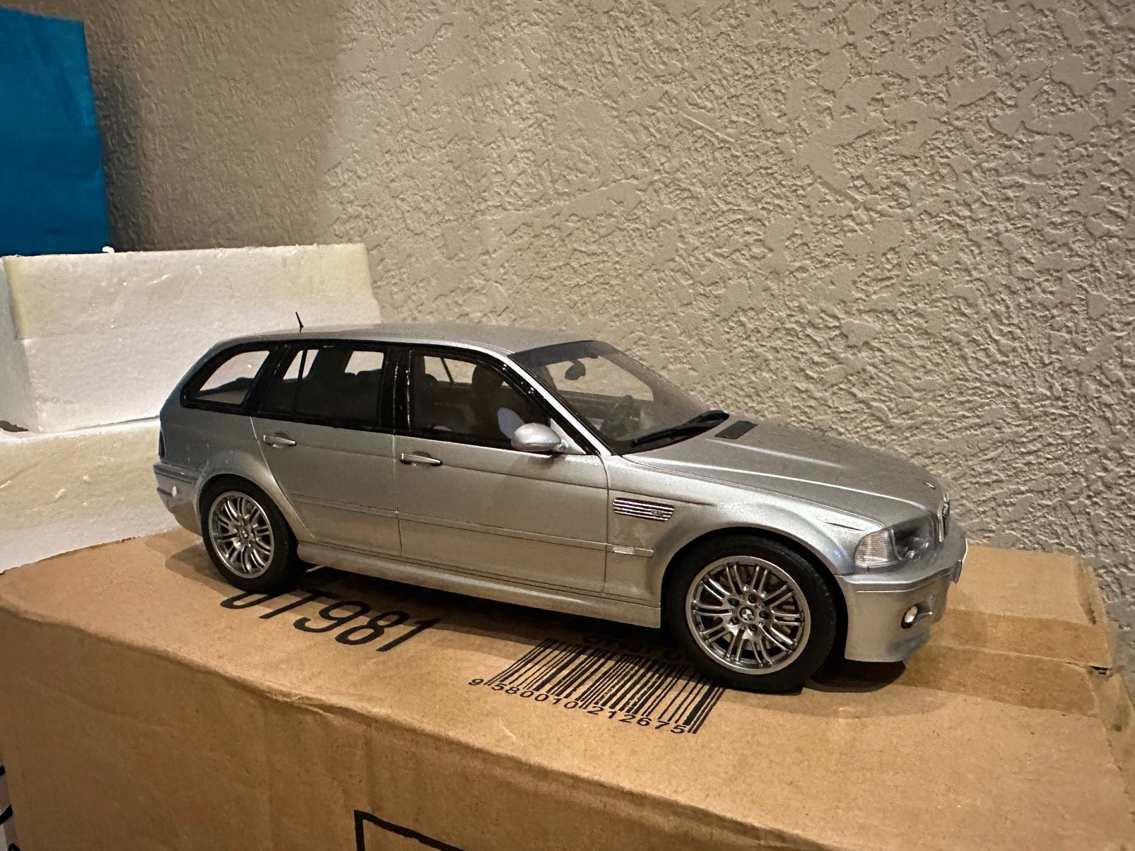 1/18 BMW M3 Touring E46 - OttoMobile, Enlèvement ou Envoi, Comme neuf, OttOMobile