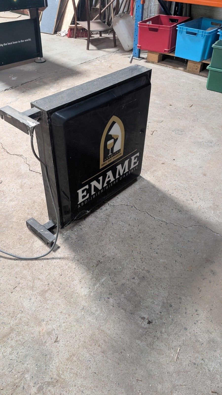 Gevellamp bier Ename, Enlèvement