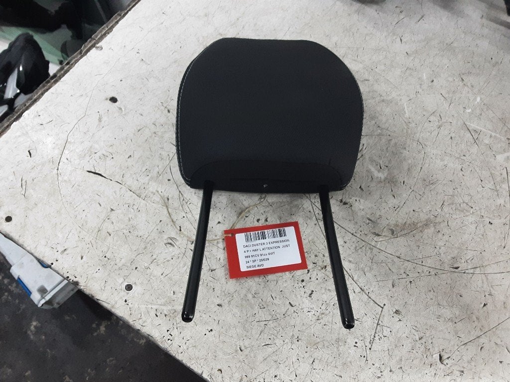 STOEL RECHTS VOOR Dacia Duster (DJF) (01-2023/-), Dacia, Gebruikt, Mevr. I. Hauben, Rue de l'Espoir 34 34
4030  GRIVEGNÉE, BE