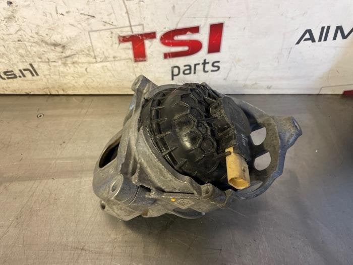 Support moteur d'un Audi RS6, -, 3 mois de garantie, Audi, Utilisé
