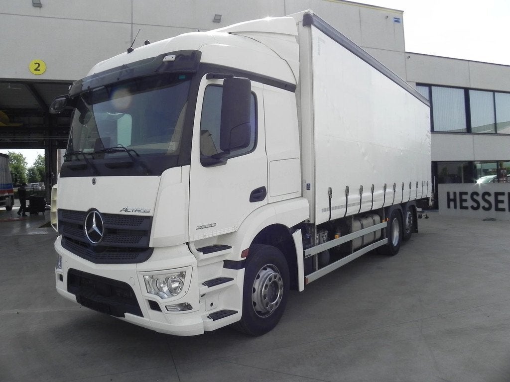 Mercedes-Benz Actros 2530 bakwagen met schuifzeil en laadkle, Achat, Euro 6, Mercedes-Benz, Diesel