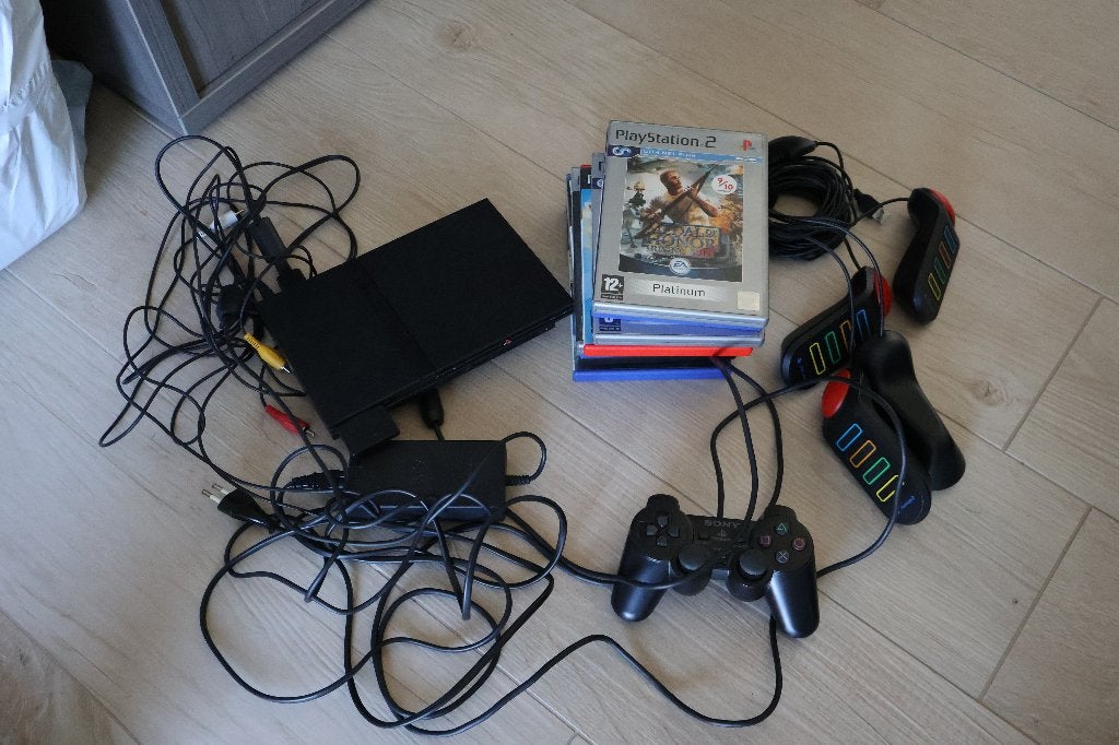 Sony Playstation 2 + 8 games PS2, Games en Spelcomputers, Spelcomputers | Sony PlayStation 2, Ophalen, Gebruikt, Zwart, Met games