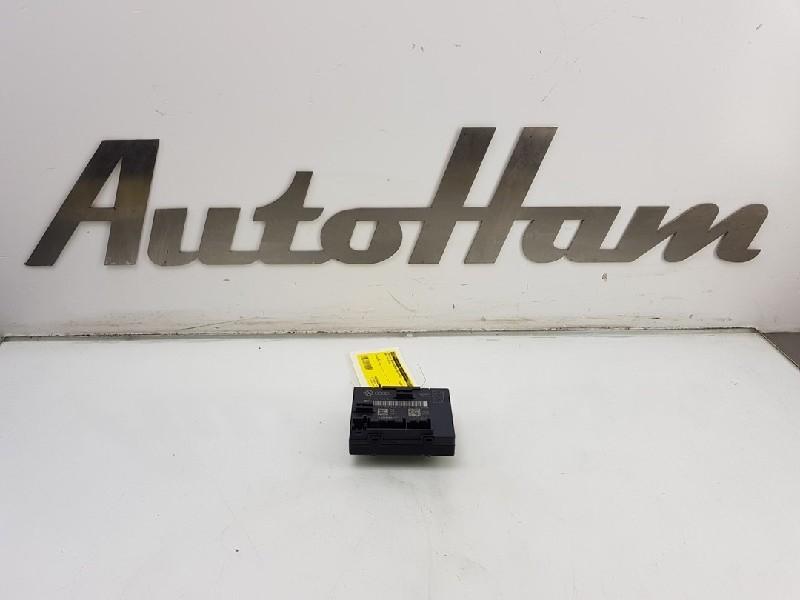 ORDINATEUR VEROUILLAGE CENTRALISE Audi A4 (B8), Utilisé, Audi