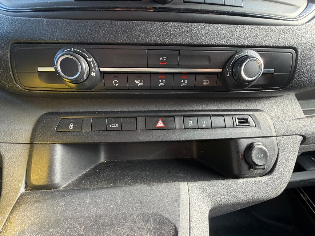 Peugeot Expert (Stock ID 77550) — 21