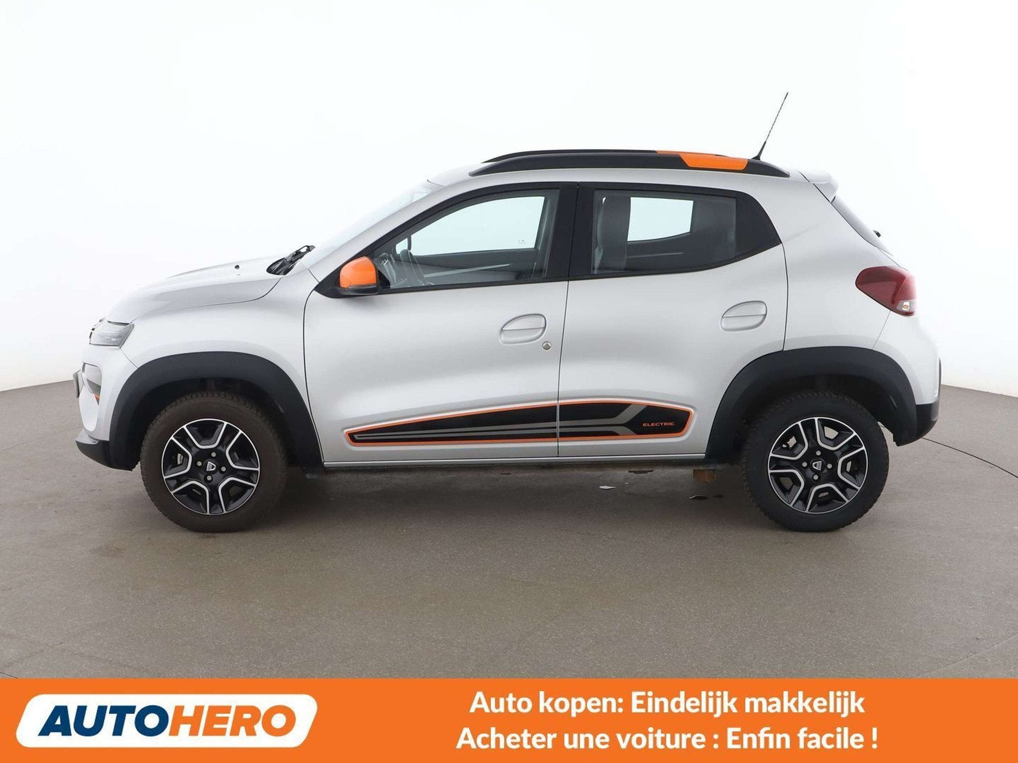Dacia Spring electric drive 33 kW Comfort Plus, Autos, Dacia, Cuir, Argent ou Gris, Achat, 1045 kg