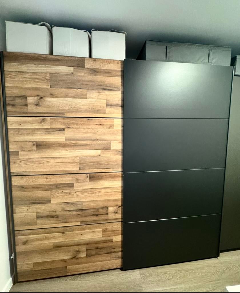 Grote kledingkast 200x200 – modern design –goede staat, Huis en Inrichting, Ophalen, Zo goed als nieuw