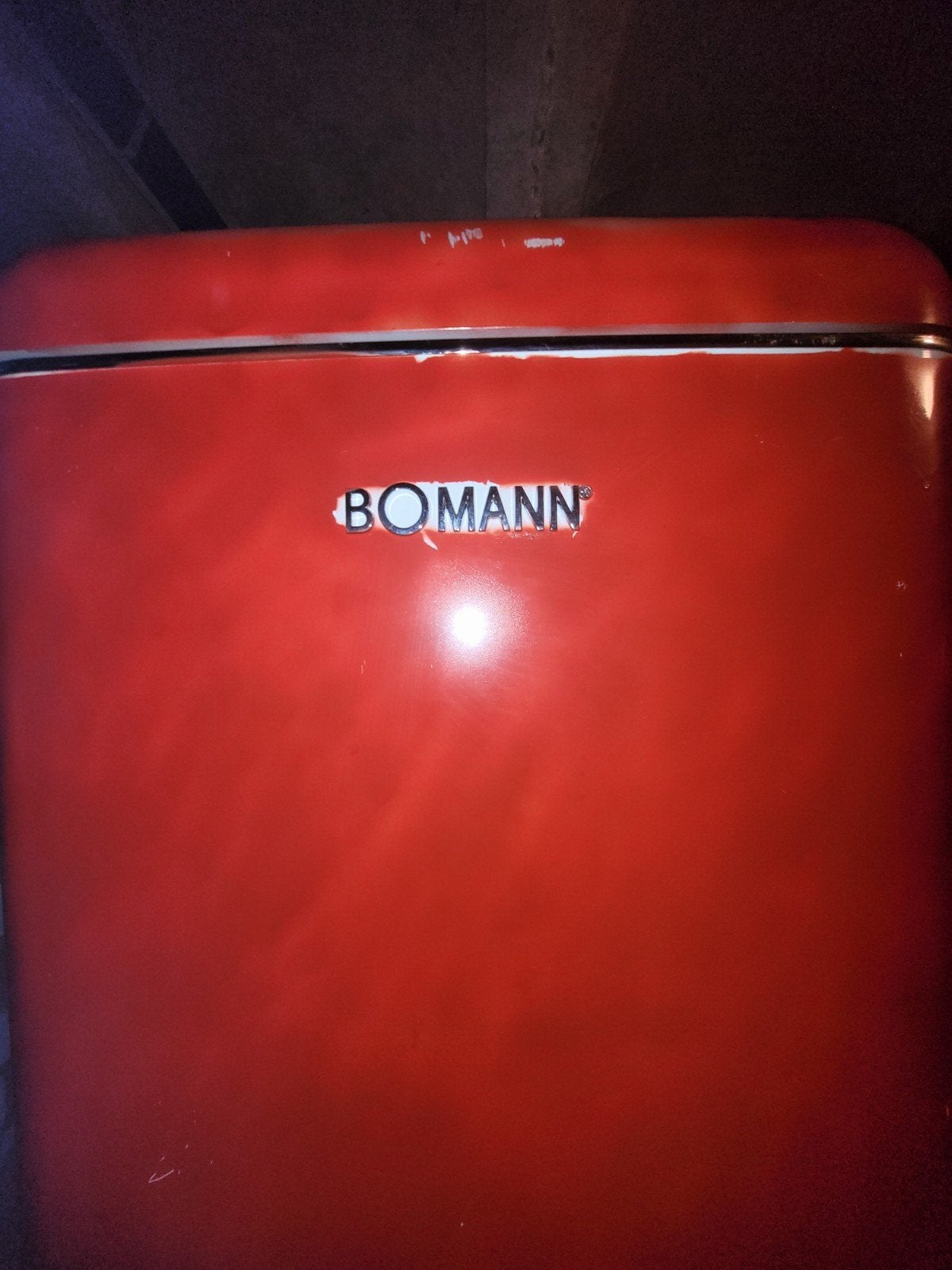 Nouveau réfrigérateur Reto à vendre avec lumière/surface. ra, Enlèvement, Neuf, Avec congélateur séparé