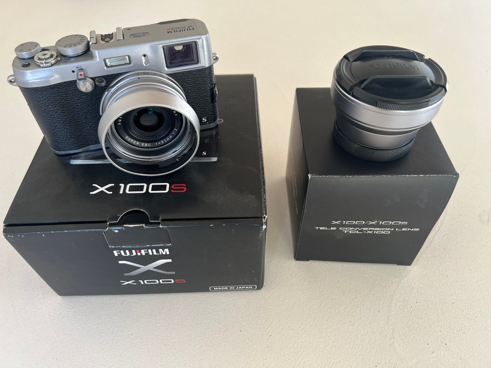 Fujifilm x100s + TCL 35mm, Audio, Tv en Foto, Fotocamera's Digitaal, Ophalen, Zo goed als nieuw, Systeemcamera, Fujifilm