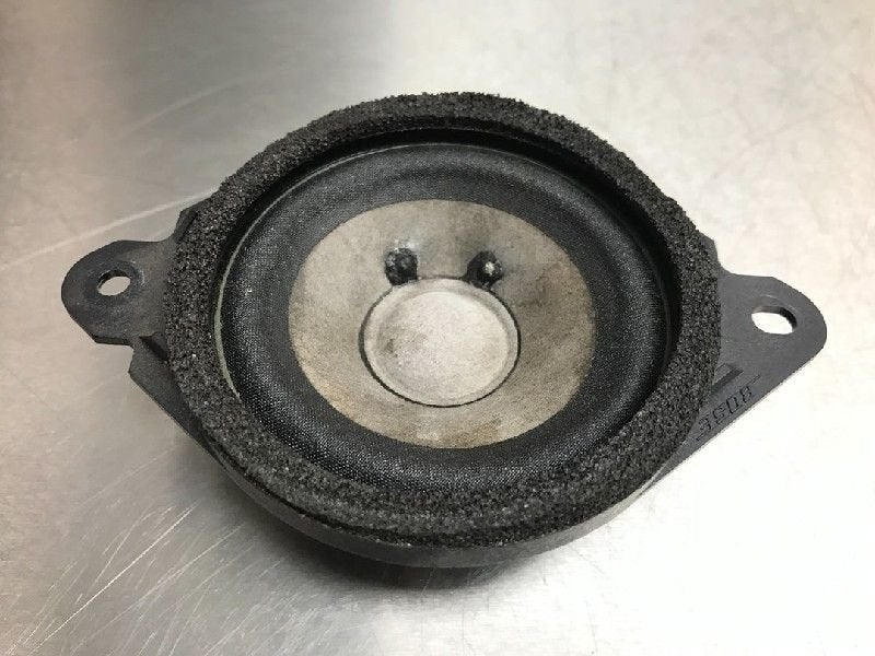 LUIDSPREKER Mazda CX-7 (01-2007/03-2013) (|278442001|), Gebruikt, Mazda