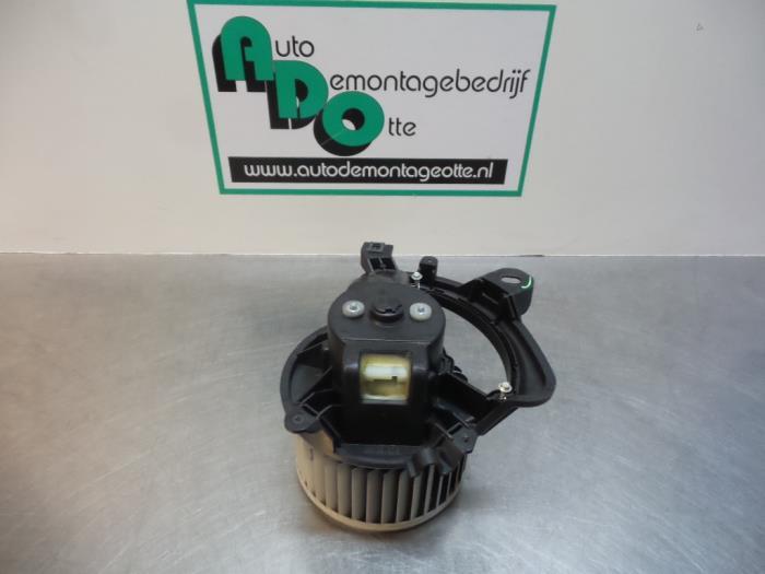 Moteur de ventilation chauffage d'un Alfa Romeo Mito, -, 3 mois de garantie, Utilisé, Alfa Romeo