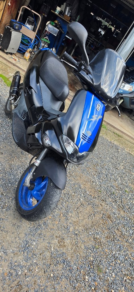 Gilera runner watergekoeld dubbel disc a klasse, Vélos & Vélomoteurs, Autres modèles, 70 cm³, Comme neuf, Enlèvement