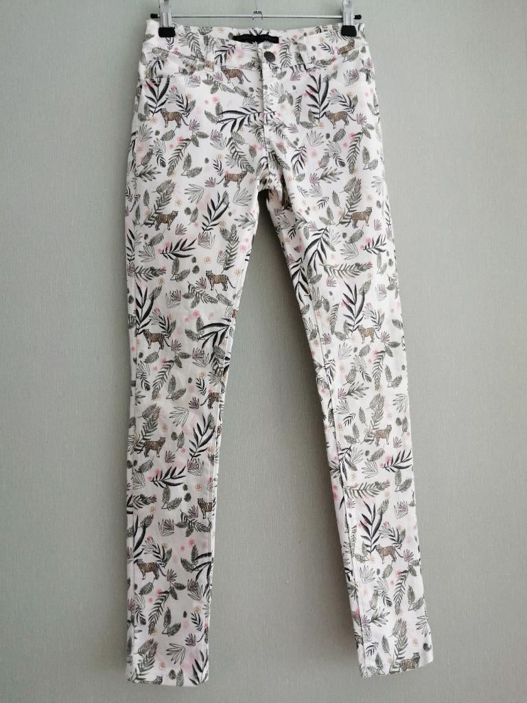 magnifique pantalon d'été IKKS taille 12 ans, Enfants & Bébés, Vêtements enfant | Taille 152, Pantalon, IKKS, Utilisé, Fille