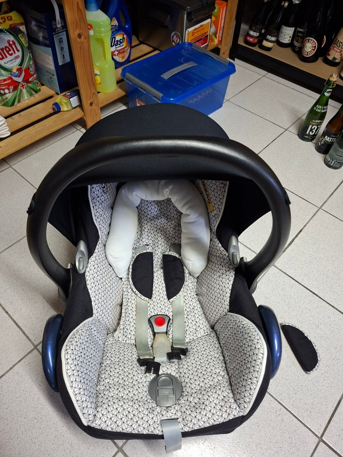 Maxi-COSI + familyfix + accessoires, Enfants & Bébés, Enlèvement, Utilisé, Ceinture de sécurité ou Isofix, Maxi-Cosi