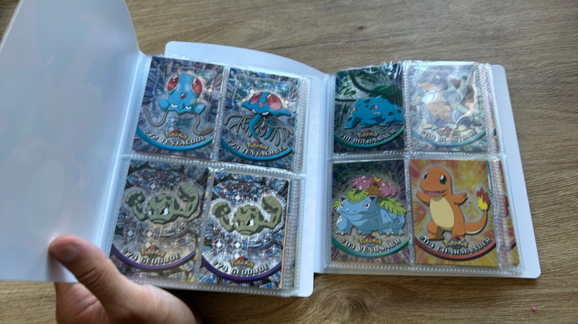 2 Pokemon mapjes met topps kaarten, Hobby en Vrije tijd, Verzamelkaartspellen | Pokémon, Ophalen, Gebruikt, Losse kaart