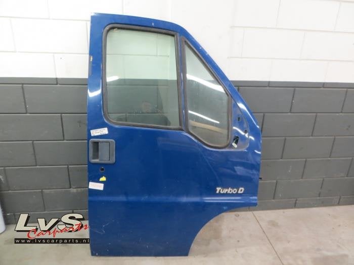 Portière 4portes avant droite d'un Peugeot Boxer, -, 3 mois de garantie, Utilisé, Porte